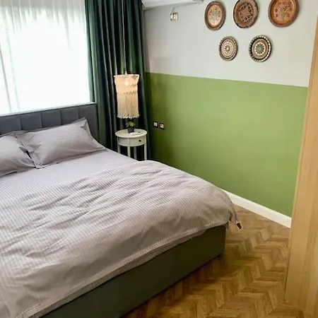 “city Center View” 2 Bedroom تيرانا