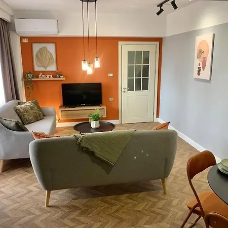 “city Center View” 2 Bedroom * טיראנה